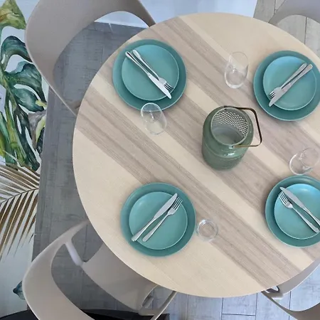 Happy Island Apartment *