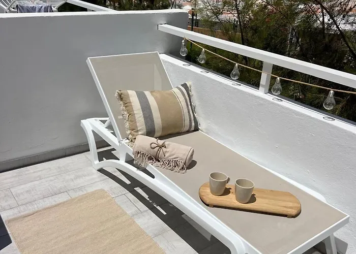 Апартаменти Happy Island *